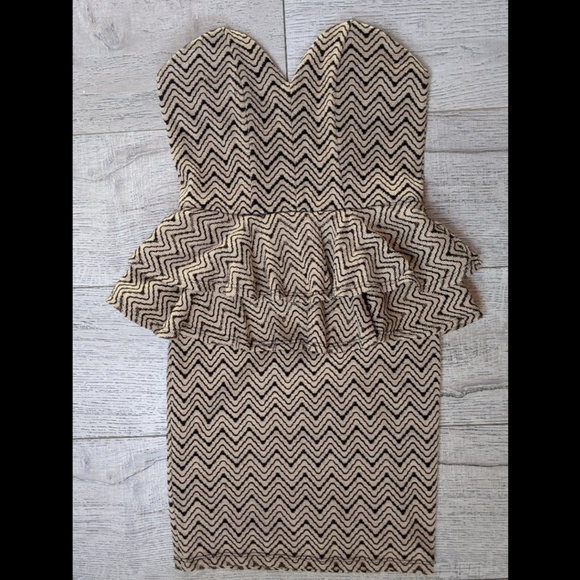 A'gaci Strapless Tan & Black Corset Dress Small - Picture 2 of 6